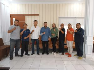 Leonardy Dukung Festival Vocal Group Mars Sumbar yang Digelar JPS