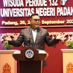 bupati solok wisudawan unp