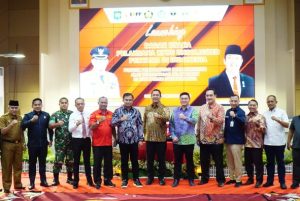 Pertama di Indonesia, Bupati Launching Penerangan Jalan Umum Dengan Skema KPBU
