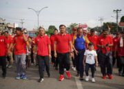 JALAN SANTAI MEMPERINGATI HUT RI KE 78 DI KABUPATEN DHARMASRAYA BERTABUR HADIAH