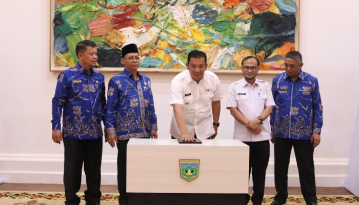 Terus Berinovasi, Disdukcapil Padang Panjang Luncurkan 5 Inovasi Baru