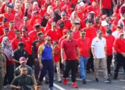 Jalan Santai dan Lomba Olahraga Tradisional Meriahkan HUT Kabupaten Dharmasraya ke-20