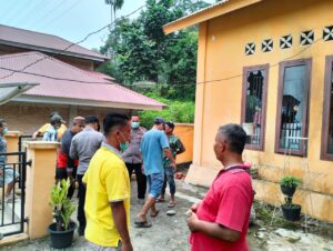 Kantor Wali Nagari di Pesisir Selatan Dilempar Warga, Ada Apa?