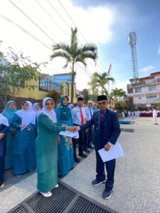 SDN 01 Benteng Pasar Atas Bukittinggi Pertahankan Piala Bergilir Pengawas
