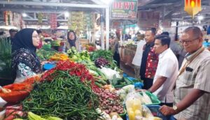 TPID Bukittinggi Monitoring Harga Pasar Jelang Idul Fitri 1445 H