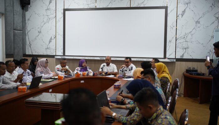 Gubernur Sumbar Dinilai Tak Serius, Rapat Bahas Jalan Nasional Aie Dingin Kembali Batal, Masyarakat Kecewa