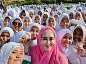 Kenaikan UKT Dibatalkan, Lisda Hendrajoni: Alhamdulillah Doa Kita Bersama