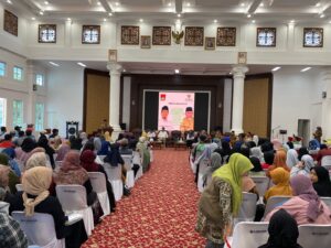 Wako Bukittinggi Minta Baznas Tingkatkan Bantuan Untuk Warga Kurang Mampu