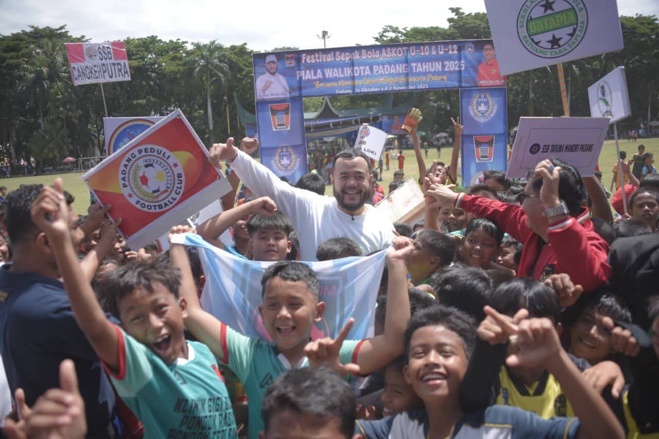 120 Tim SSB Bersaing di Festival Piala Wali Kota Padang