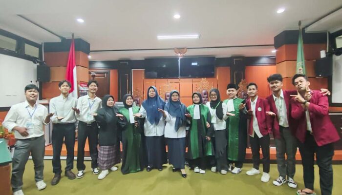 Mahasiswa UM Sumatera Barat Laksanakan Praktik Peradilan Semu