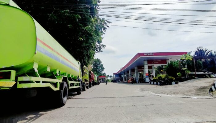 Solar Langka, Kebutuhan Riil Berbeda dengan Pusat