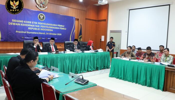 DKPP Periksa Ketua KPU Tanah Datar Terkait Dugaan Rangkap Jabatan