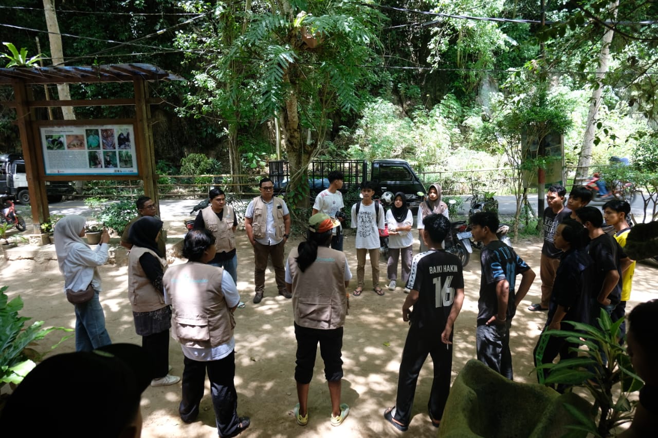 Sekelompok dosen dari Departemen Pariwisata, Fakultas Pariwisata dan Perhotelan Universitas Negeri Padang (UNP),