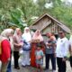 Warga Kurang Mampu di Ranah Ampek Hulu Tapan Terharu Terima Bantuan Rumah Layak Huni dari Pemkab Pessel