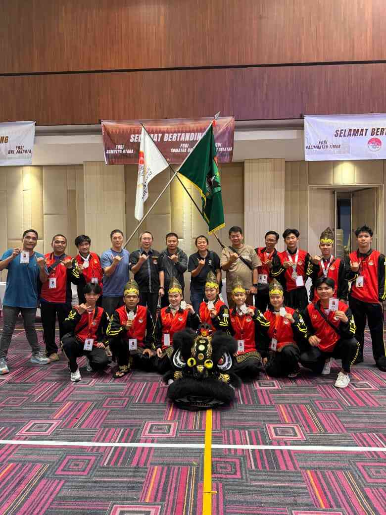Keberagaman di Puncak Prestasi, Barongsai Tradisional Sumbar Raih Perak di Kejurnas Bali 2025.