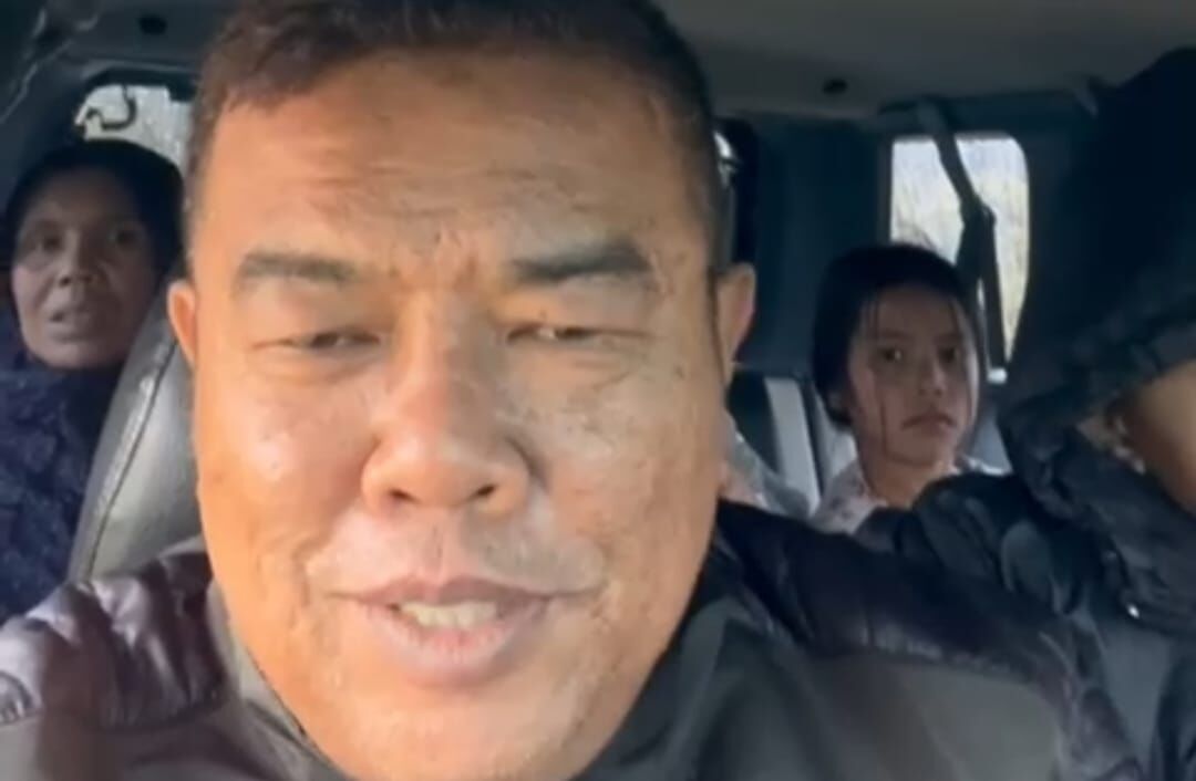 Dramatis, Anggota DPRD Hafni Hafiz Terobos Hujan Badai Selamatkan 100 Warga Terisolasi dengan Mobil Pribadi