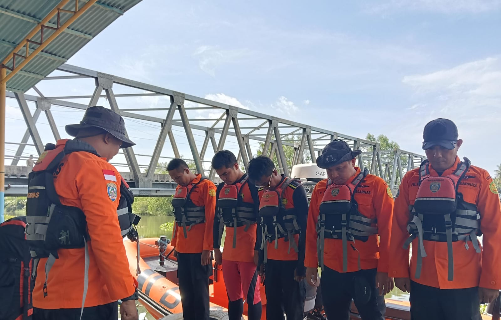 Dua Nelayan Hilang di Laut Air Bangis Tim SAR Padang Bergerak Cepat Lawan Gelombang