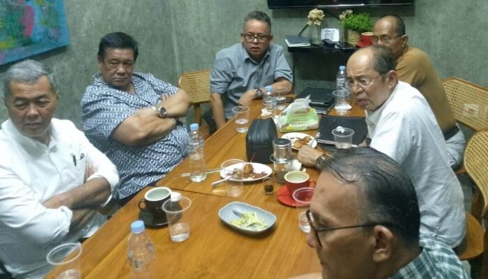 DISKUSI RISAU TENTANG SUMBAR (2), Tidak Mampu Membaca Sinyal SOS  