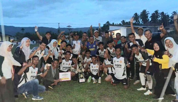 Sijunjung Juara PGRI Kabupaten Solok Cup