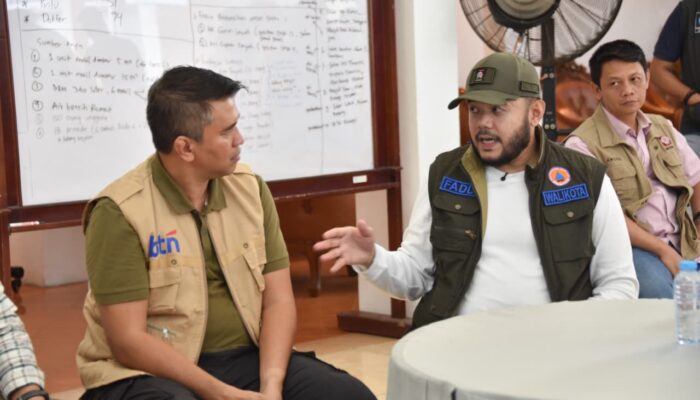 BTN Serahkan Bantuan TJSL ke Pemko Padang