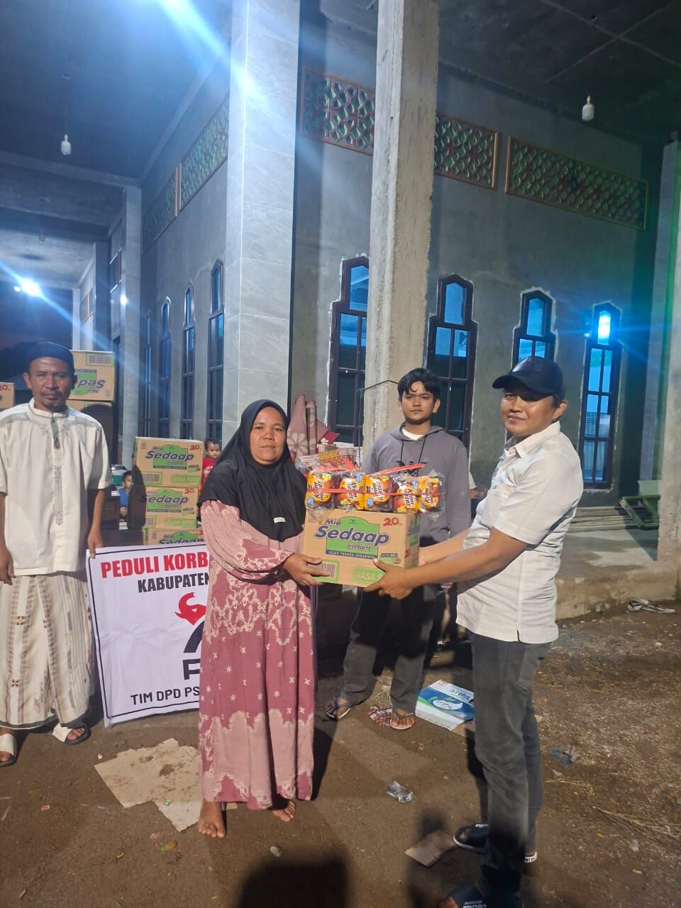 PSI Pasaman Salurkan Bantuan untuk Warga Terdampak Banjir di Panti dan Padang Gelugur