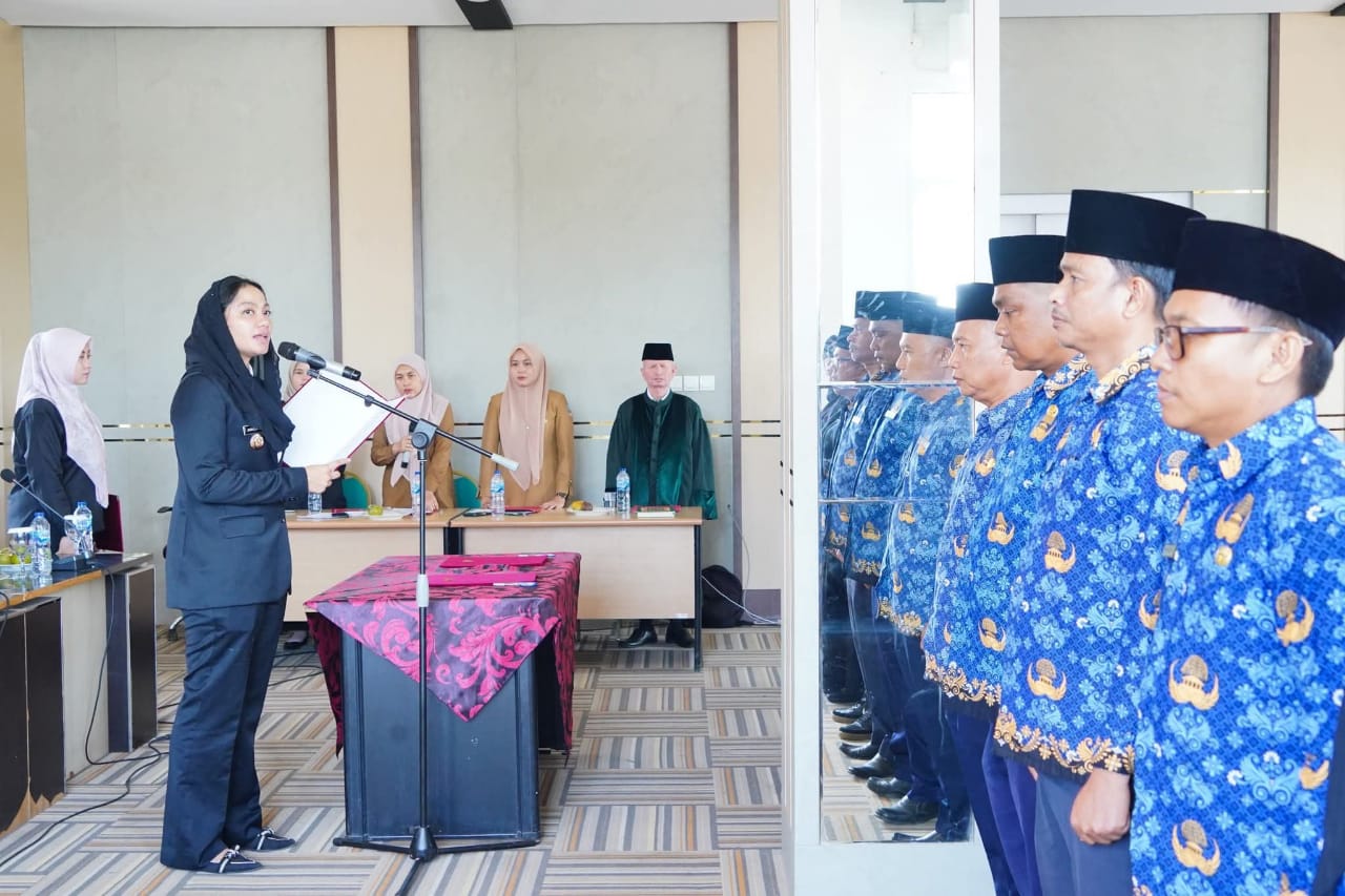 Perkuat Struktur Birokrasi, Bupati Annisa Lantik Pejabat Administrator dan Fungsional Ahli Muda