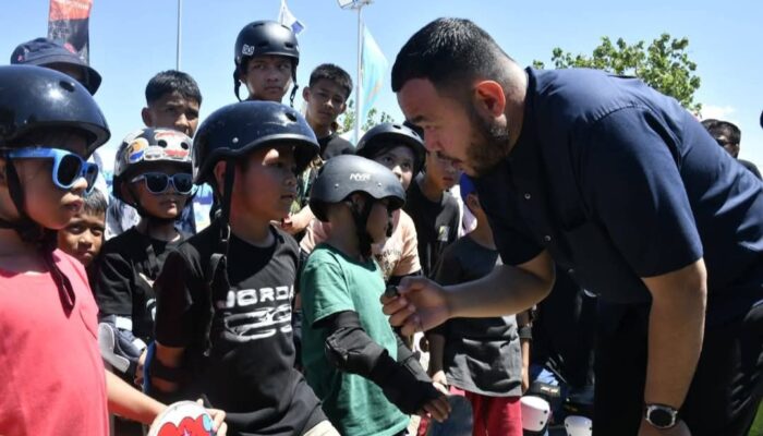 Skaters Cilik Ambil Hati Fadly Amran