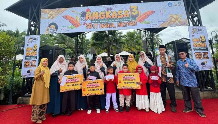 Wabup Pasbar Apresiasi SD IT Darul Hikmah Dalam Majukan Dunia Pendidikan