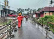 Sungai Menerjang Rumah Warga di Tanah Datar, Warga Diungsikan