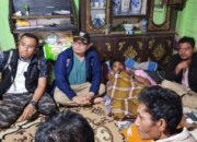 Tinjau Lokasi Longsor Sinuruik, Sekda Pasbar Sampaikan Duka Mendalam dan Minta keluarga dan Warga Bersabar