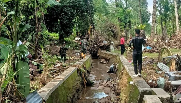 Pencarian Dua Warga Kampung Apar yang Hilang Akibat Banjir Terus Dilakukan