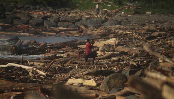 Bencana Sumbar, Ratusan Nyawa Manusia Melayang