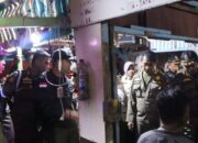 Pol PP Kota Padang Tertibkan Warung Kopi Yang Jual Minuman Beralkohol