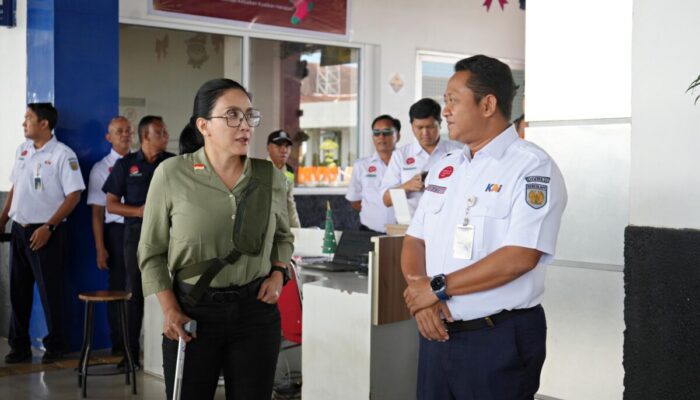 PT KAI Divre II Sumbar Tuai Pujian