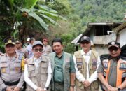 Kepala BNPB RI Tinjau Huntara Korban Banjir Bandang di Bayang Utara Pesisir Selatan