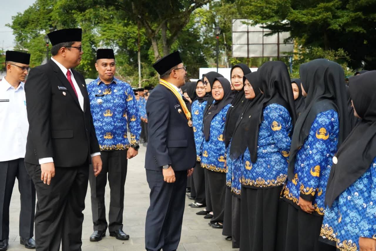 Bupati Eka Putra Lantik 1.334 PPPK Paruh Waktu