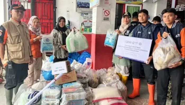 YBM BRILiaN Salurkan Bantuan untuk Korban Bencana di Padang dan Agam
