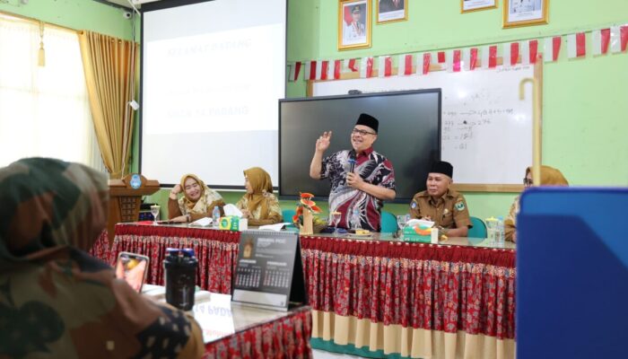 Ketua DPRD Sumbar Dorong Penguatan Literasi Sekolah, Tekan Kenakalan Remaja