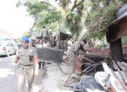 Bangunan di Atas Fasum di Jalan Cupak Tangah Dibongkar, Pemilik Bandel