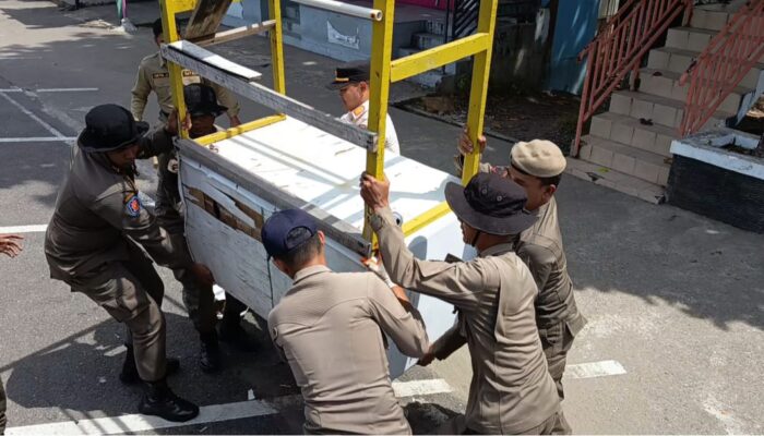 PKL Bandel Masih Berjualan di Fasum dan Fasos