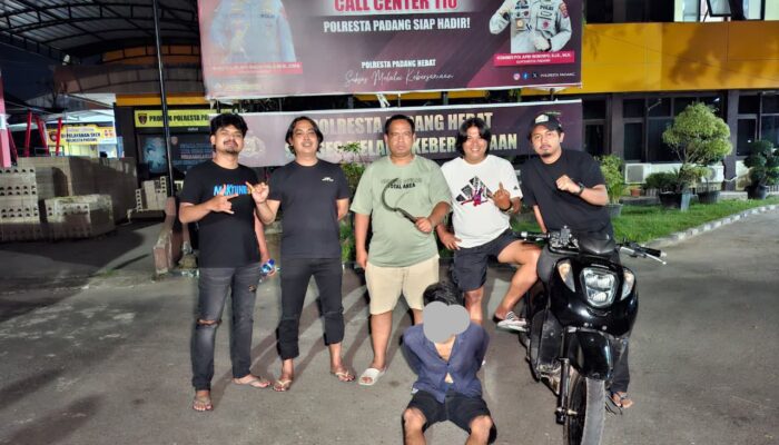 Bawa Celurit ke Pantai Padang, Seorang Pria Ditangkap Tim Klewang