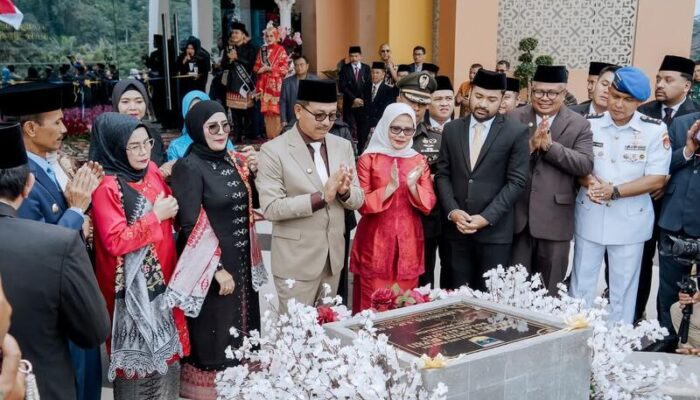 Resmikan Kantor Baru Bupati, Khairunas Tegaskan Arah Pembangunan Daerah di HUT ke-22 Solok Selatan