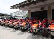 25 Alsintan Diserahkan Pemko Pariaman ke Keltan