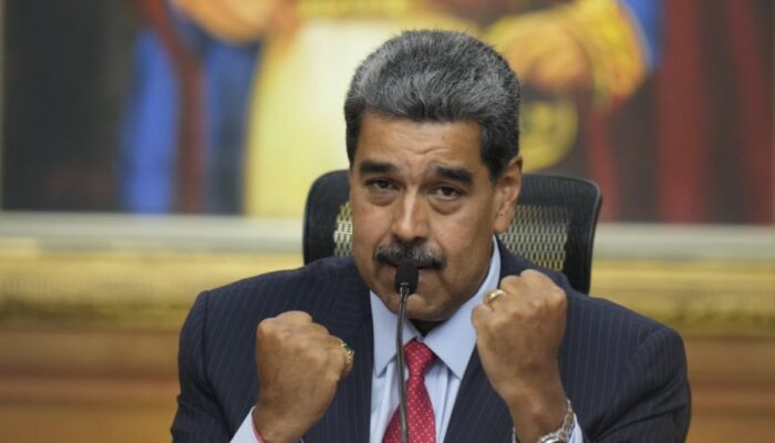 Amerika Serikat Serang Venezuela, Trump Klaim Presiden Venezuela dan Istrinya Ditangkap