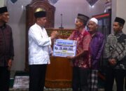 Wawako Elzadaswarman Pimpin Tim II Safari Ramadan ke Masjid Al Mukarramah, Masyarakat Jaga Kebersihan