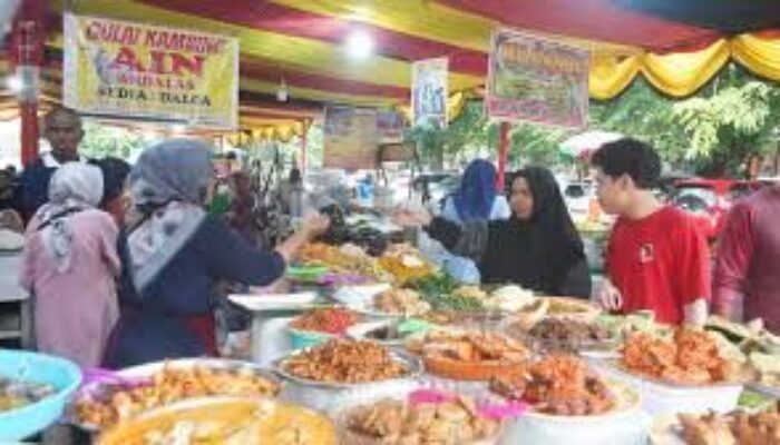 Pemko Padang Buka Pasa Pabukoan di RTH Imam Bonjol