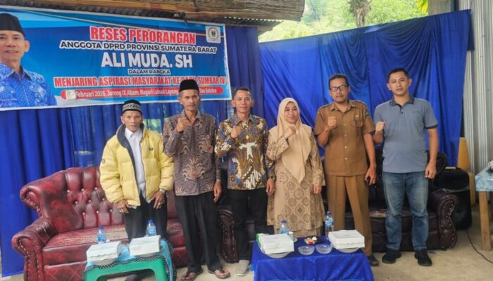 Warga Keluhkan Sampah dan Harga Karet ke Ali Muda