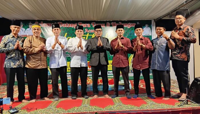 Selawat Dulang Semarakkan Idulfitri di Bayang, Tradisi Dakwah Minangkabau Dihidupkan Kembali