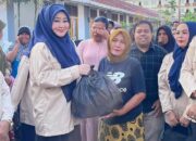 Lisda Hendrajoni Sambangi Korban Banjir di Huntara Lubuk Buaya, Bawa Sembako dan Semangat Ramadan