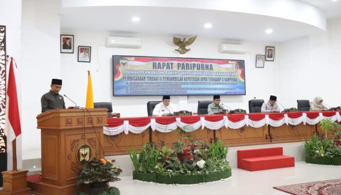 DPRD Tanah Datar Sahkan Tiga Perda Strategis, Dari Perang Melawan Narkotika hingga Kabupaten Layak Anak
